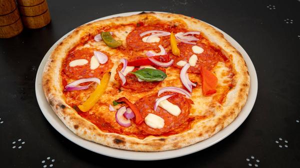 Pizza Calabrese